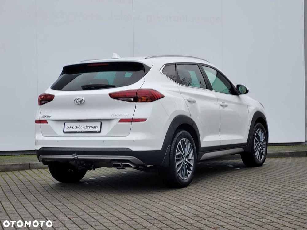 Hyundai Tucson - 2
