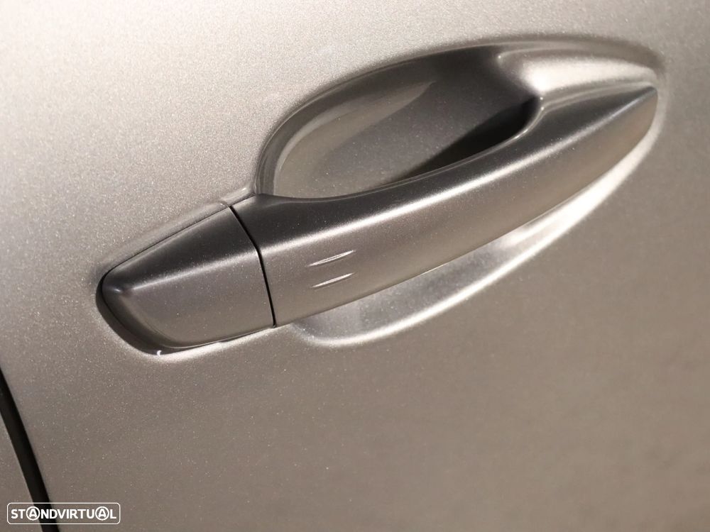 Peugeot 5008 1.5 BlueHDi Allure Pack EAT8 - 36
