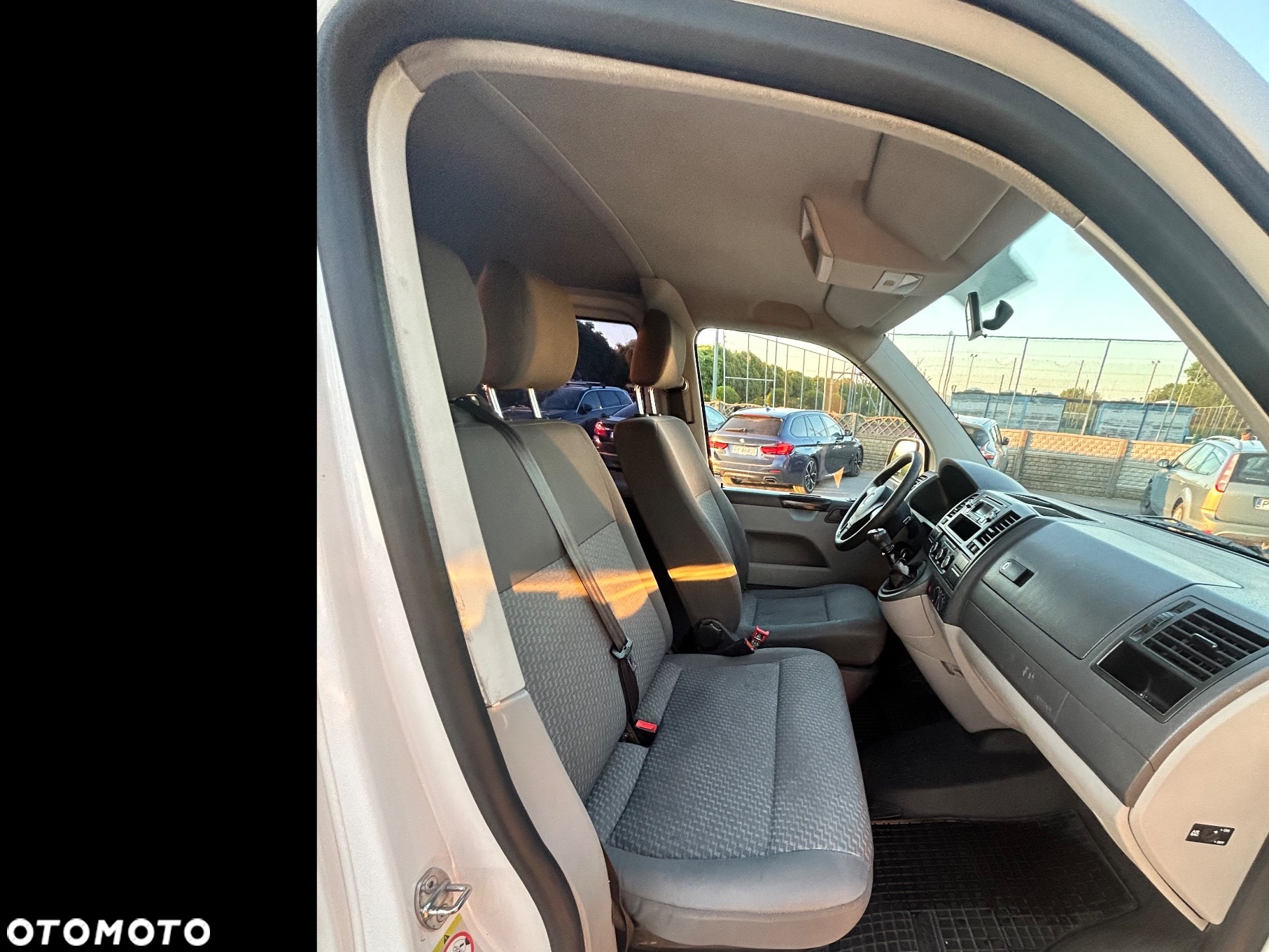 Volkswagen Transporter - 8