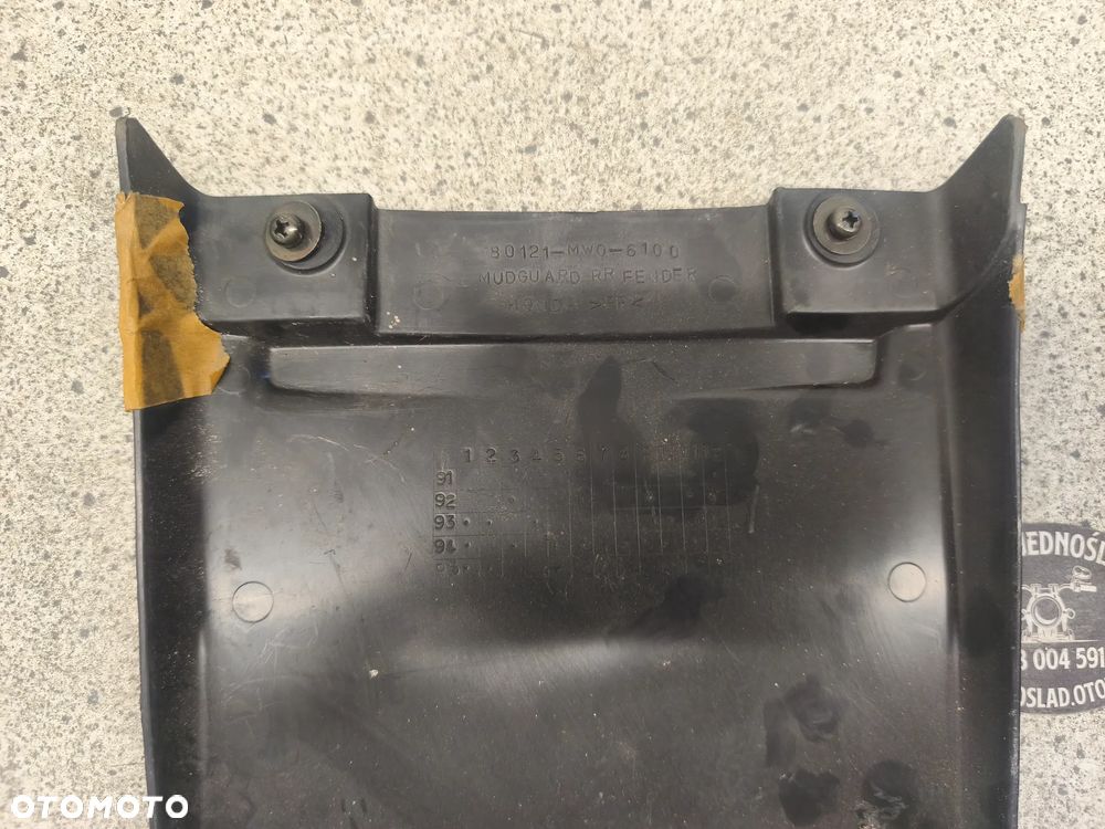 Przedłużenie błotnika, chlapacz, mocowanie tablicy rejestracyjnej Honda CBR 900 CBR900 - 8