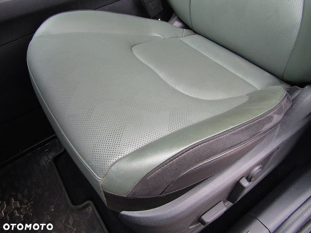 Kia Sportage 1.6 T-GDI HEV Anniversary 4WD - 3