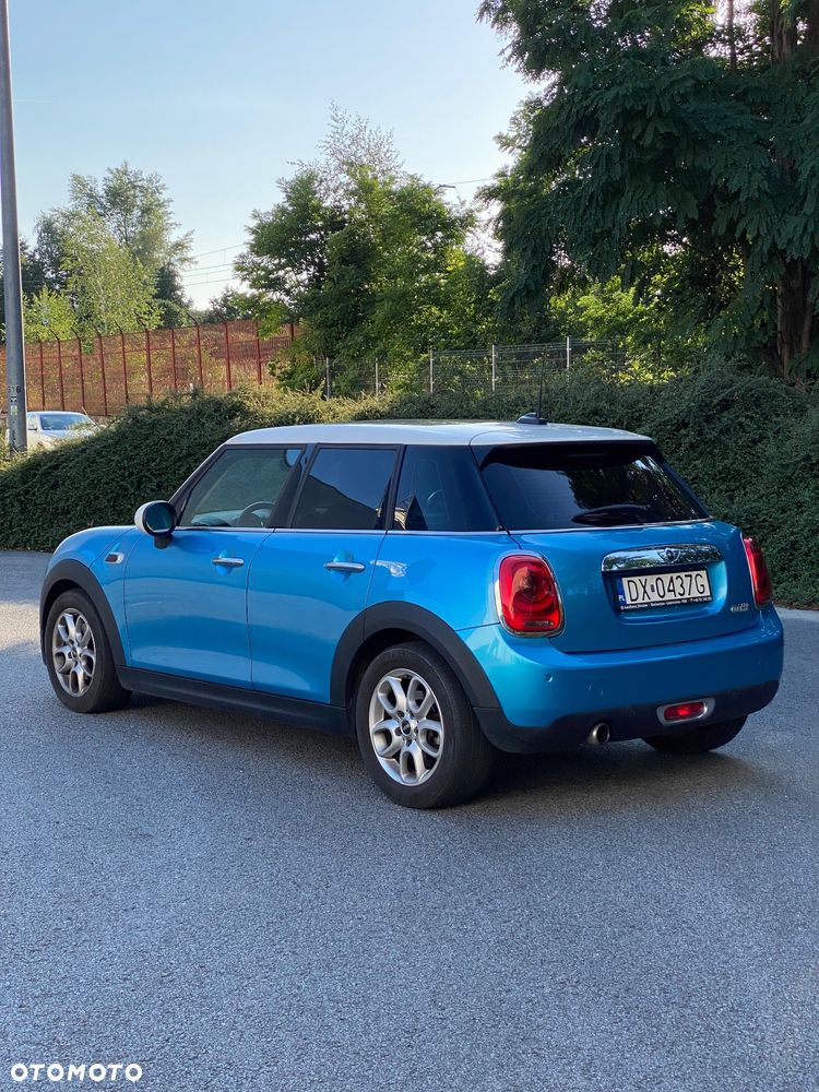 MINI Cooper Standard - 5