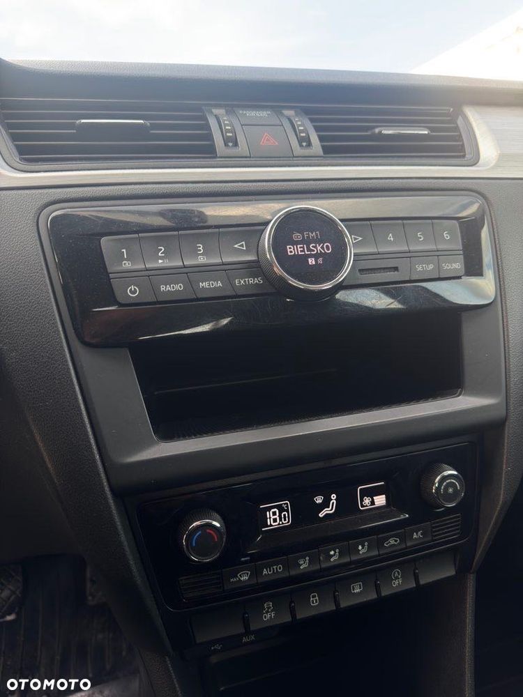 Skoda RAPID 1.2 TSI Active - 12