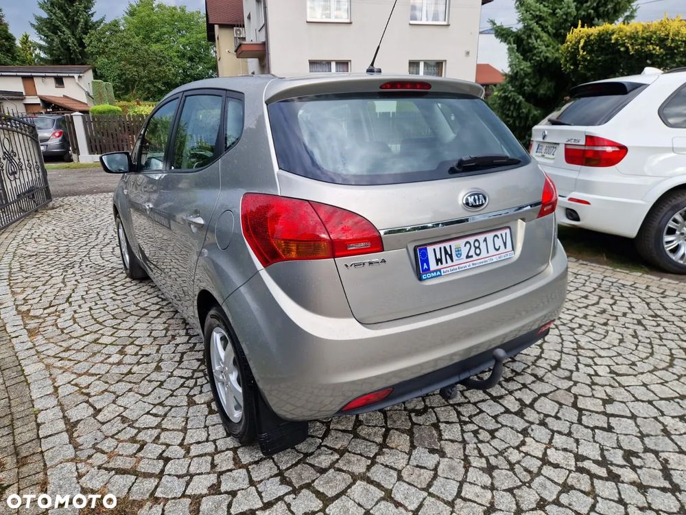 Kia Venga 1.4 CVVT Dream Team Edition - 11