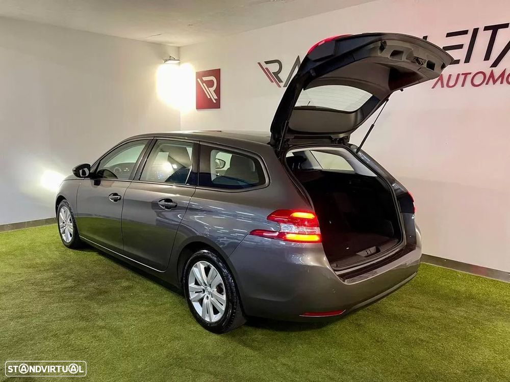Peugeot 308 SW 1.5 BlueHDi Active - 24