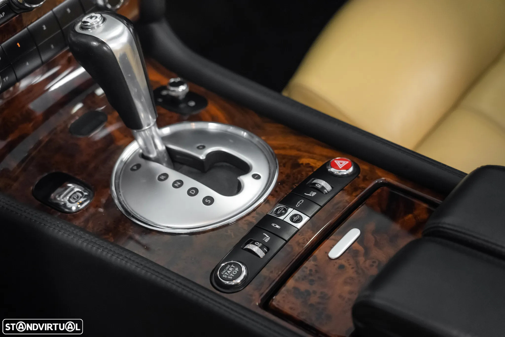 Bentley Continental GTC - 15
