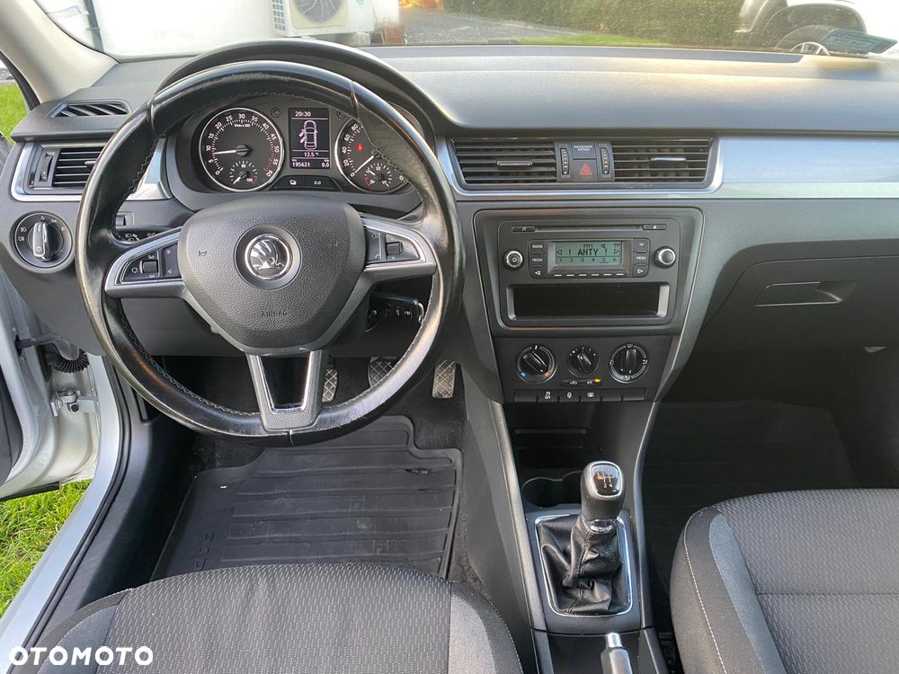 Skoda RAPID - 6