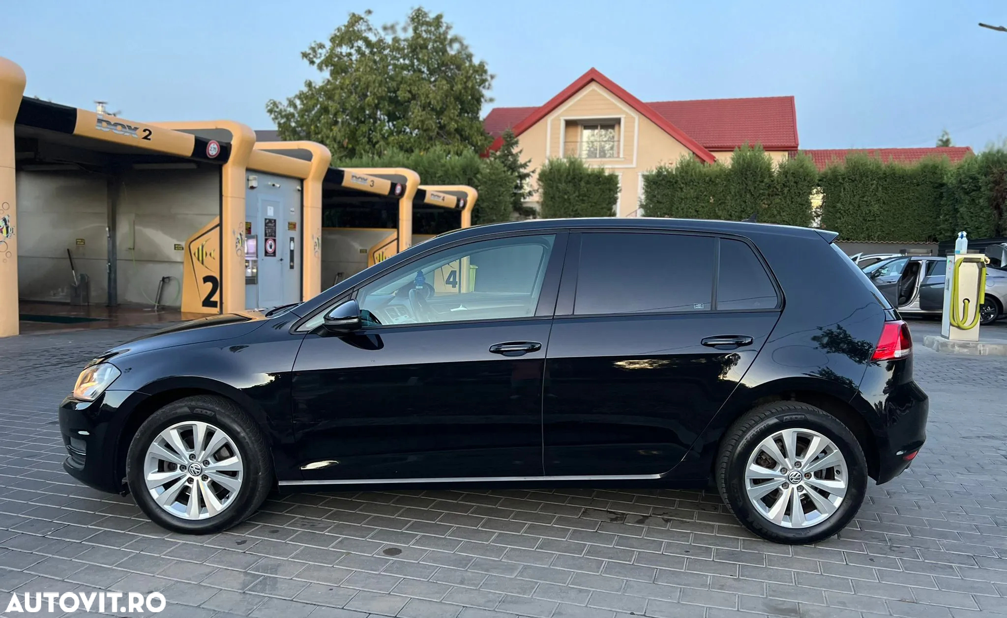 Volkswagen Golf 1.6 TDI (BlueMotion Technology) DSG Comfortline - 5