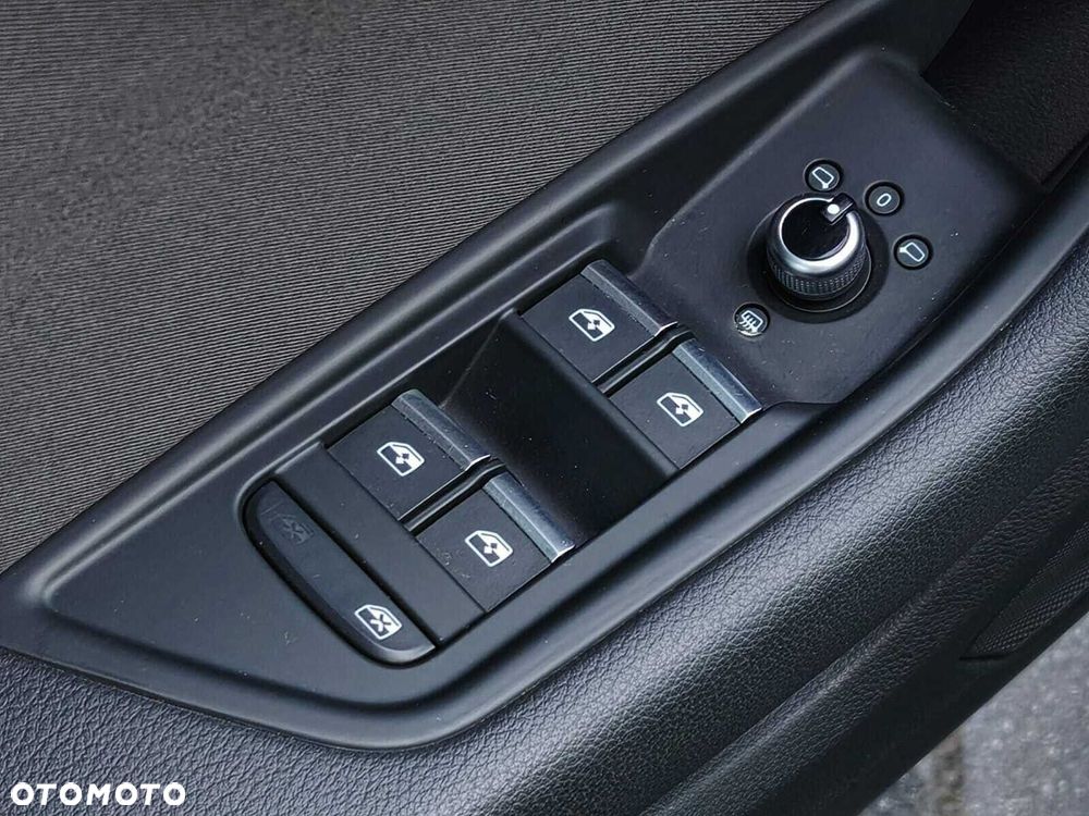 Audi A4 Limousine - 19