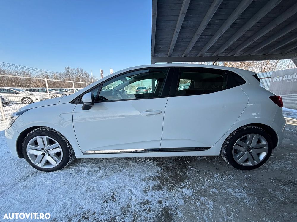 Renault Clio E-TECH 140 BUSINESS EDITION - 10