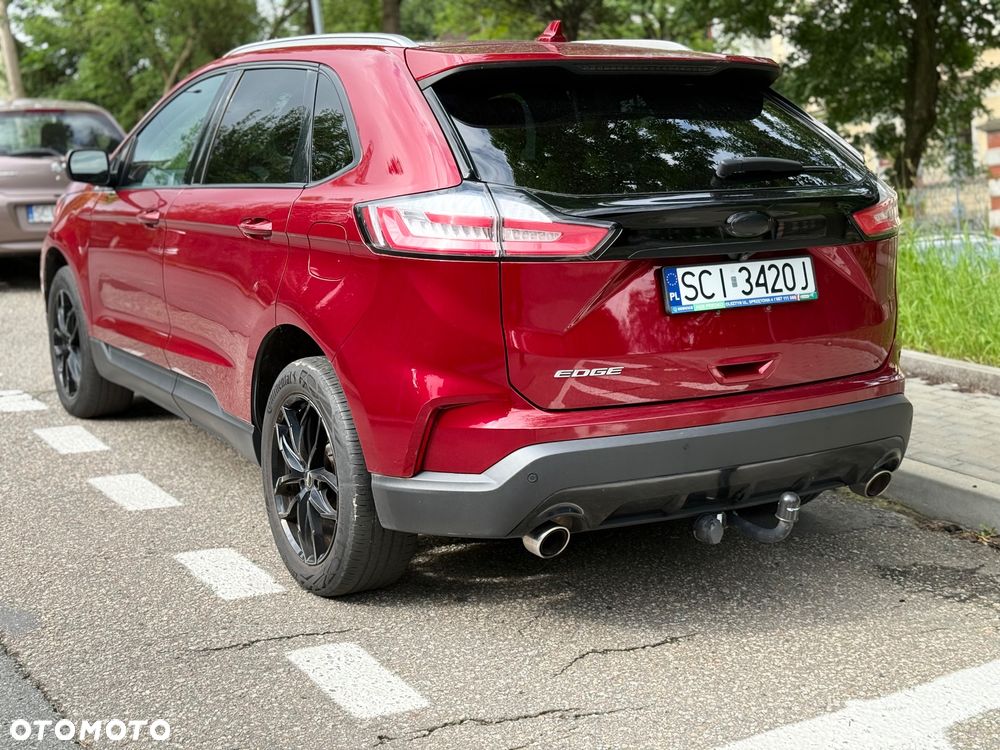 Ford Edge - 10