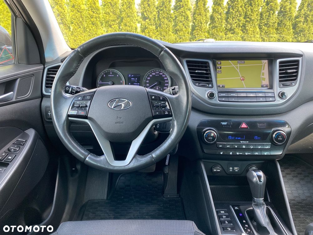 Hyundai Tucson - 8