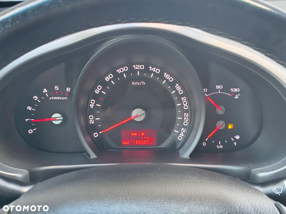 Kia Sportage 2.0 CRDI 4WD Vision - 24