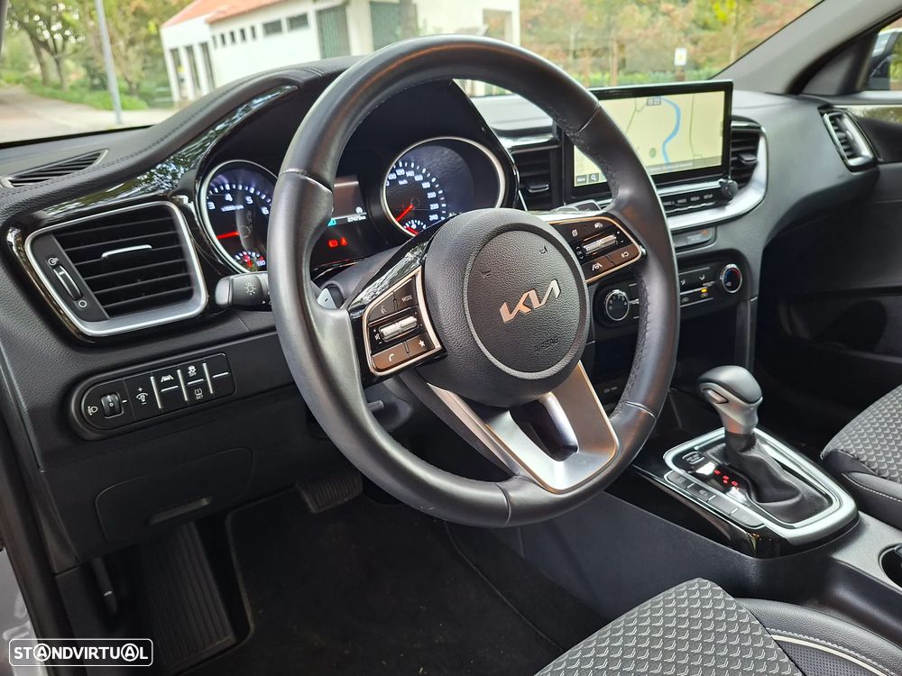 Kia Ceed 1.0 T-GDI (48V Mild-Hybrid) DCT7 Ultimate Edition - 8