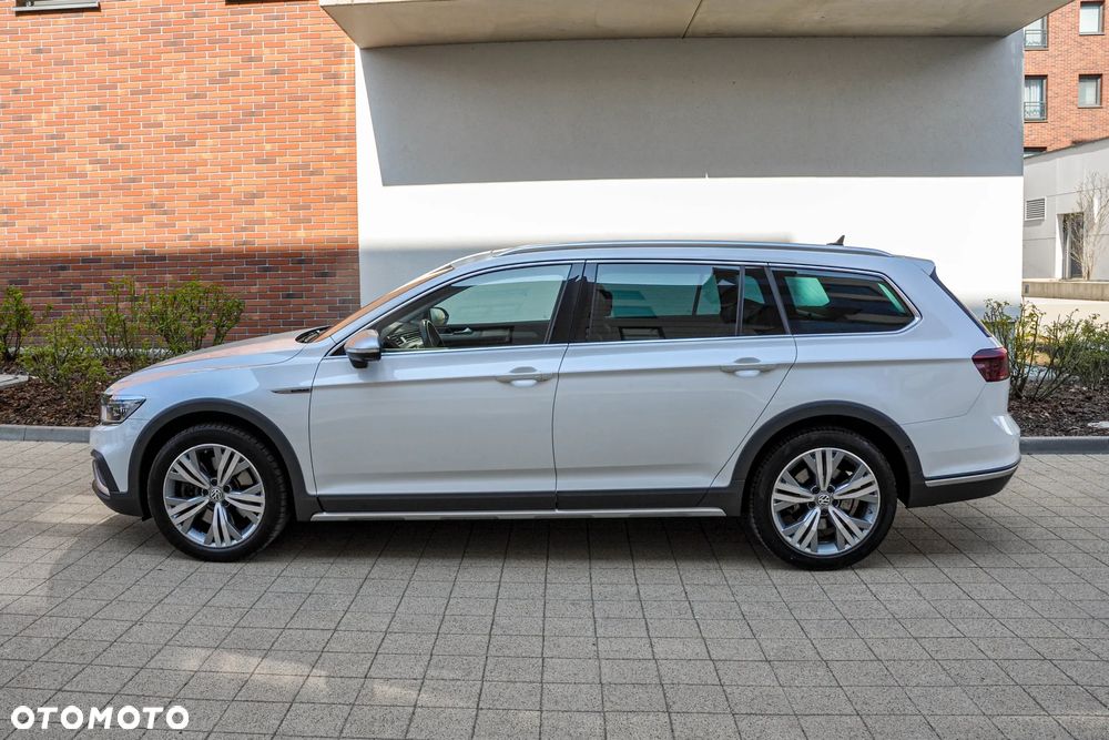 Volkswagen Passat Alltrack - 2