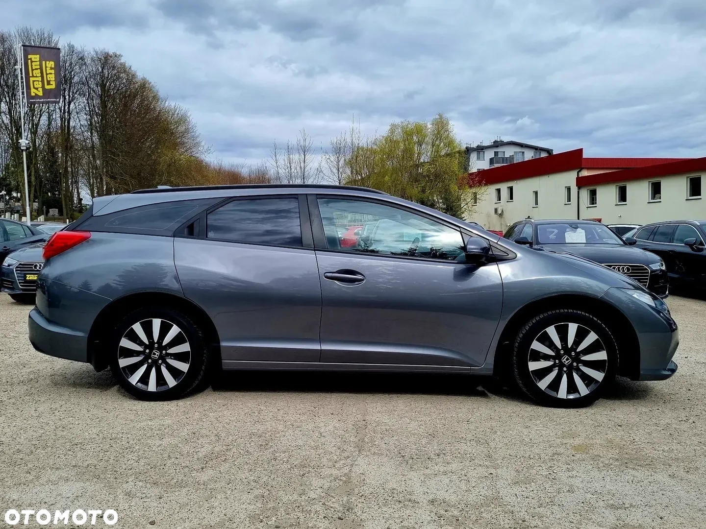 Honda Civic 1.8 i-VTEC Automatik Comfort - 4