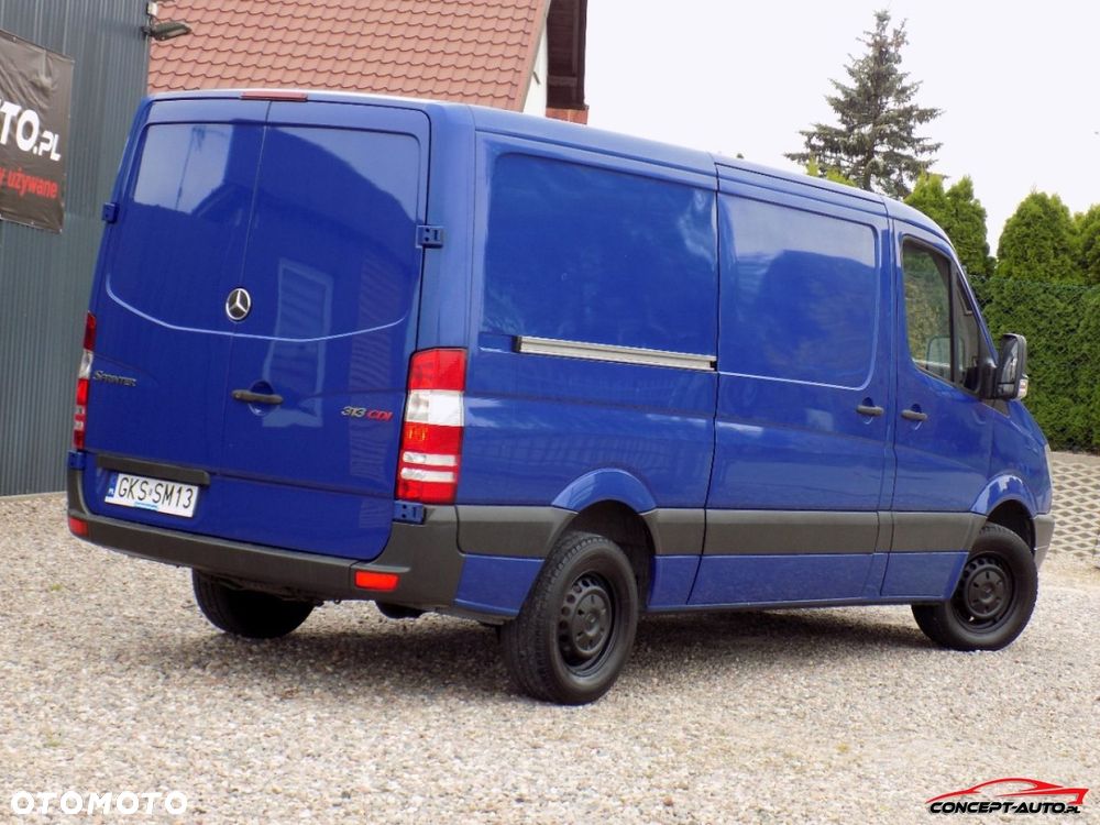 Mercedes-Benz Sprinter - 8