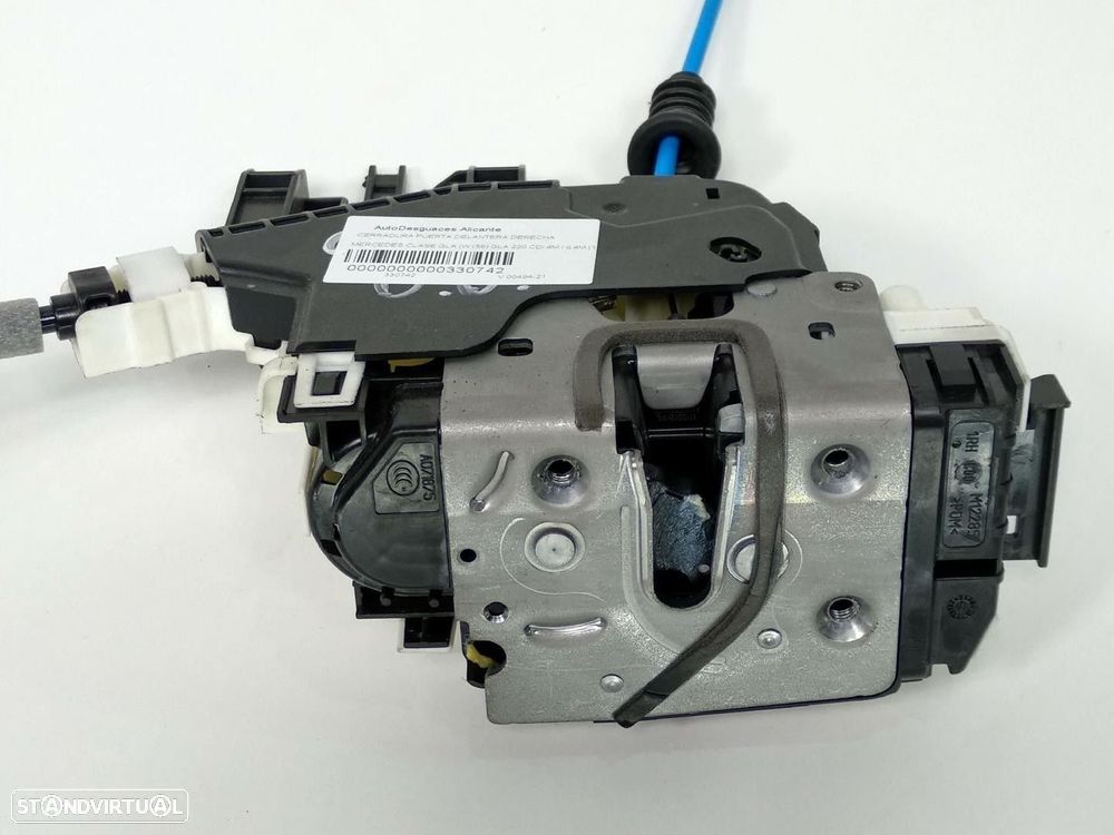 FECHADURA PORTA FRONTAL DIREITA MERCEDES-BENZ CLASSE GLA 2019 - 1