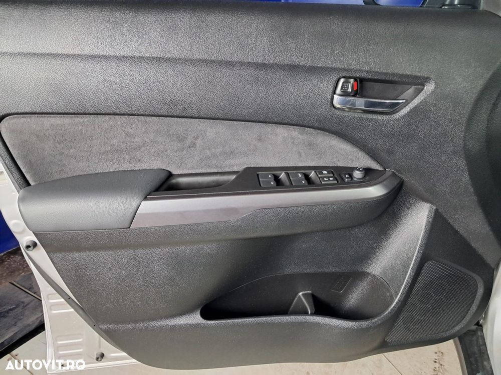 Suzuki Vitara - 10