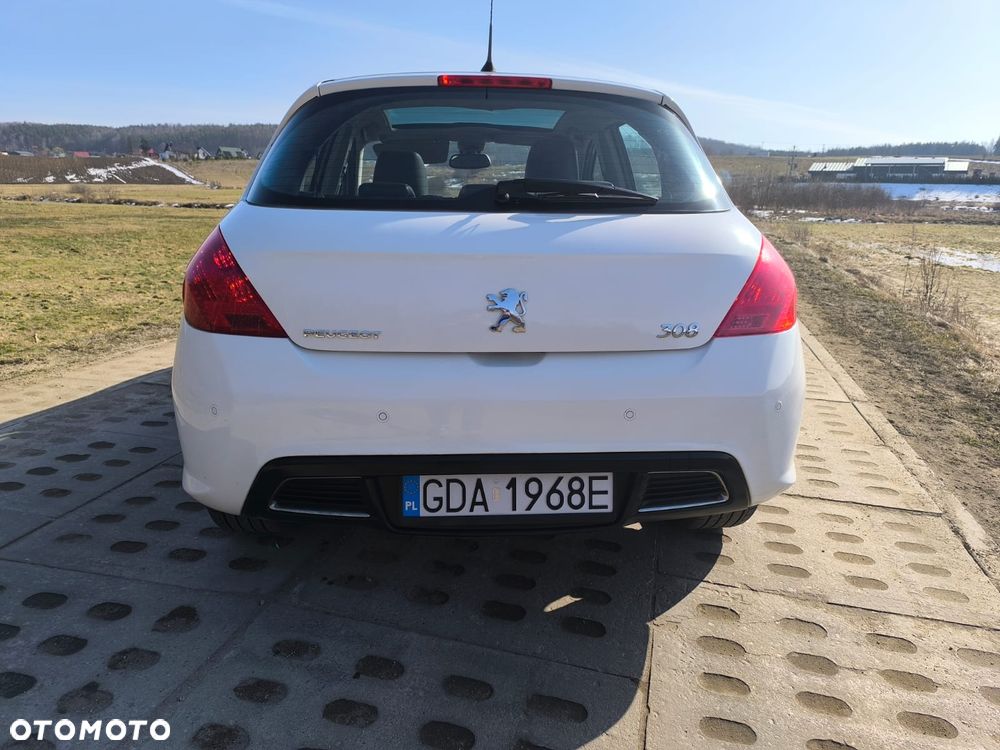Peugeot 308 155 THP Premium - 8