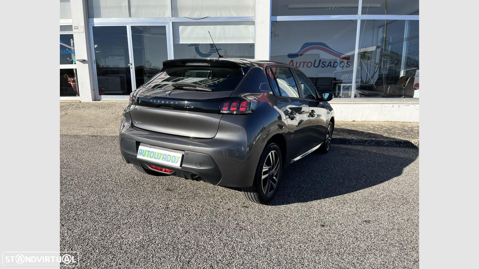 Peugeot 208 1.2 PureTech Allure - 4