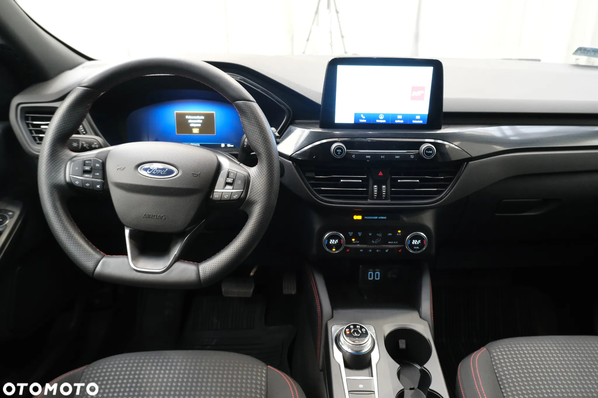 Ford Kuga - 9