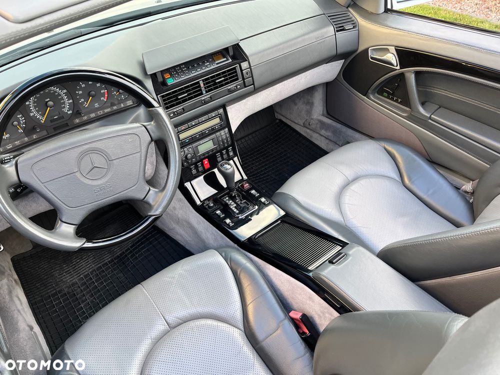 Mercedes-Benz SL - 6