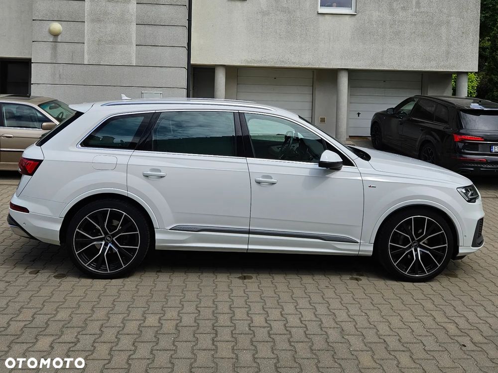 Audi Q7 - 4