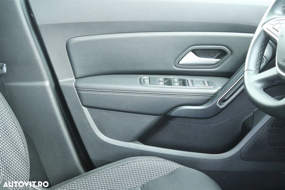 Dacia Duster TCe 150 EDC Journey - 23