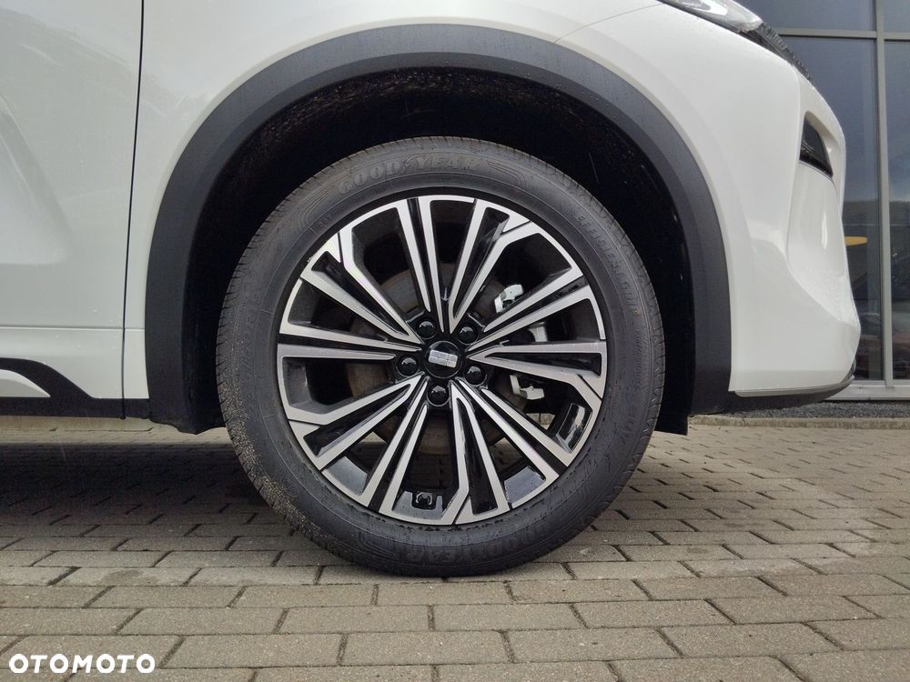 Geely Starray EM-i 1.5 PHEV Max DHT - 19