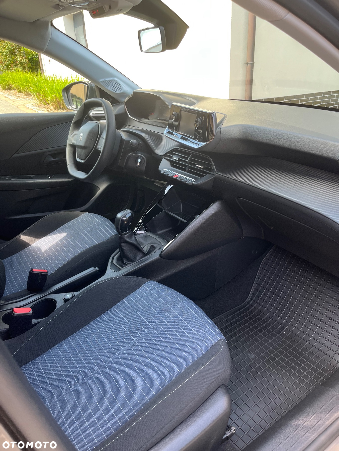 Peugeot 208 PureTech 75 Active Pack - 12
