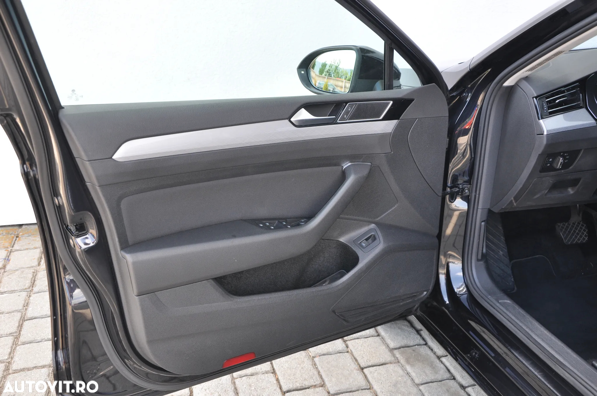 Volkswagen Passat 2.0 TDI DSG Comfortline - 10