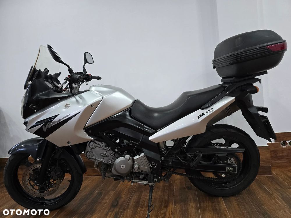Suzuki DL - 22