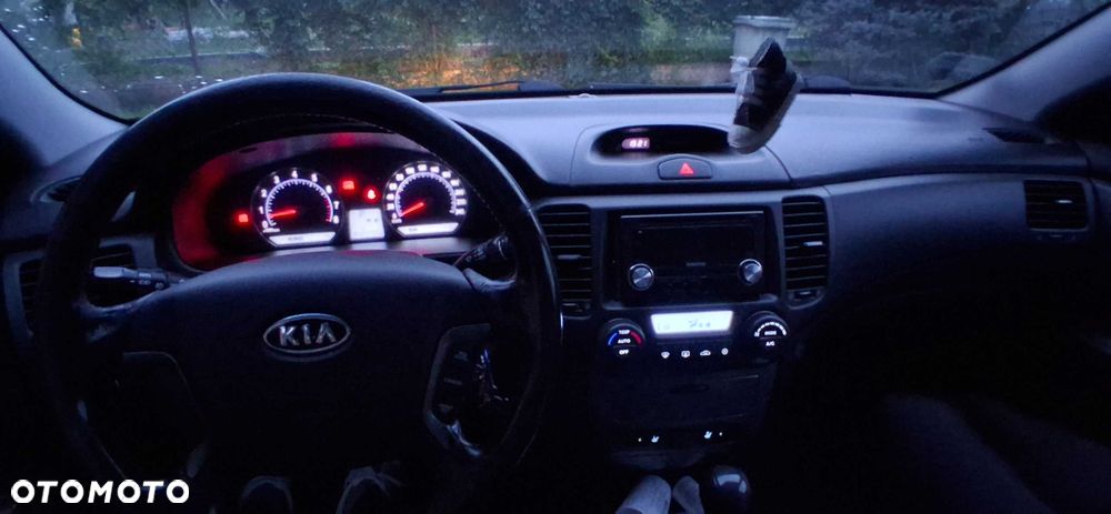 Kia Magentis - 8
