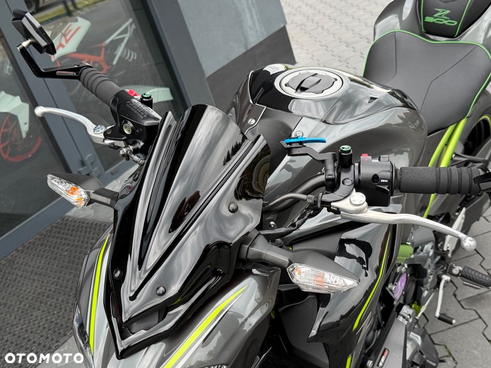 Kawasaki Z 900 - 35