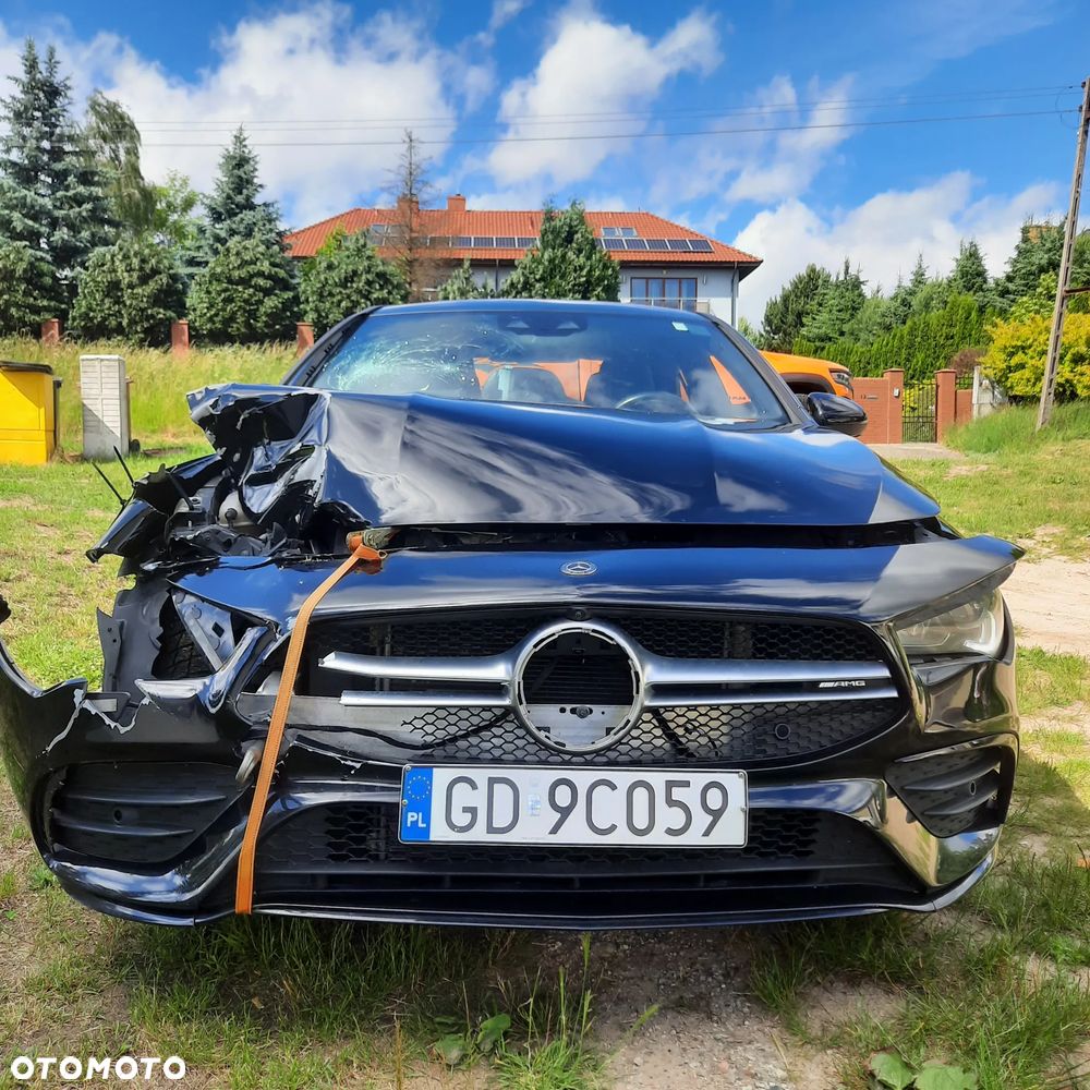 Mercedes-Benz CLA AMG 35 4-Matic 7G-DCT - 3