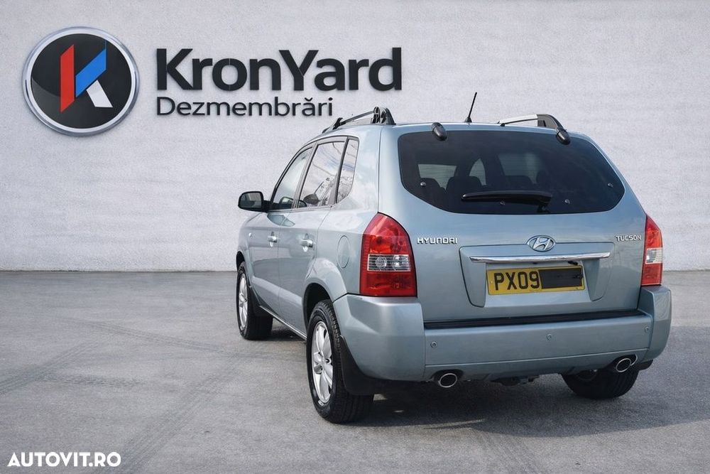 Dezmembrari dezmembrez  Hyundai Tucson 2.0 BENZINA 2.0 Diesel, 2.0 D - 2