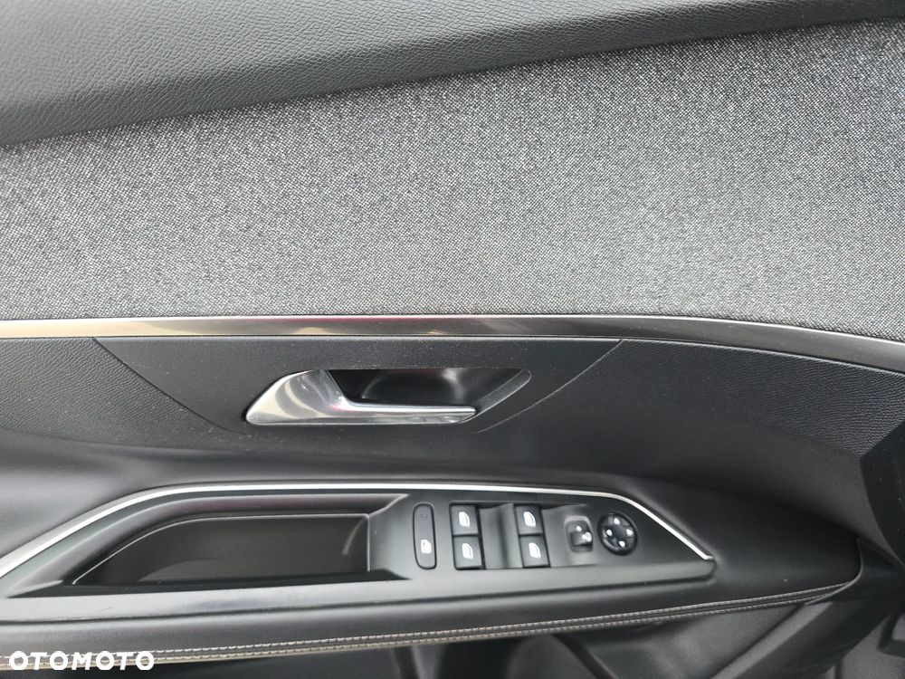 Peugeot 3008 BlueHDi 130 Stop & Start Allure - 15