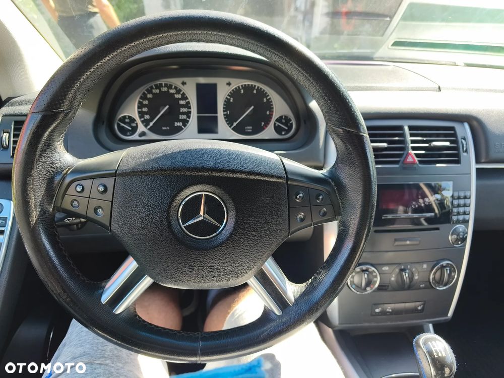 Mercedes-Benz Klasa B 170 - 16