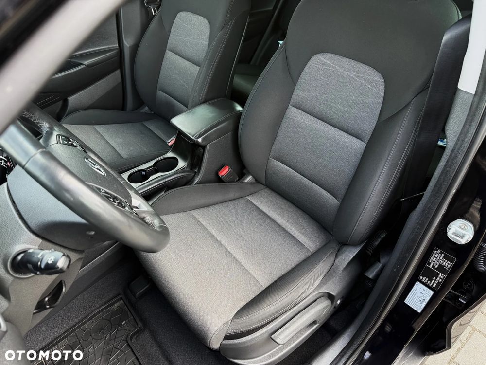 Hyundai Tucson blue 1.6 CRDi 2WD DCT Premium - 8