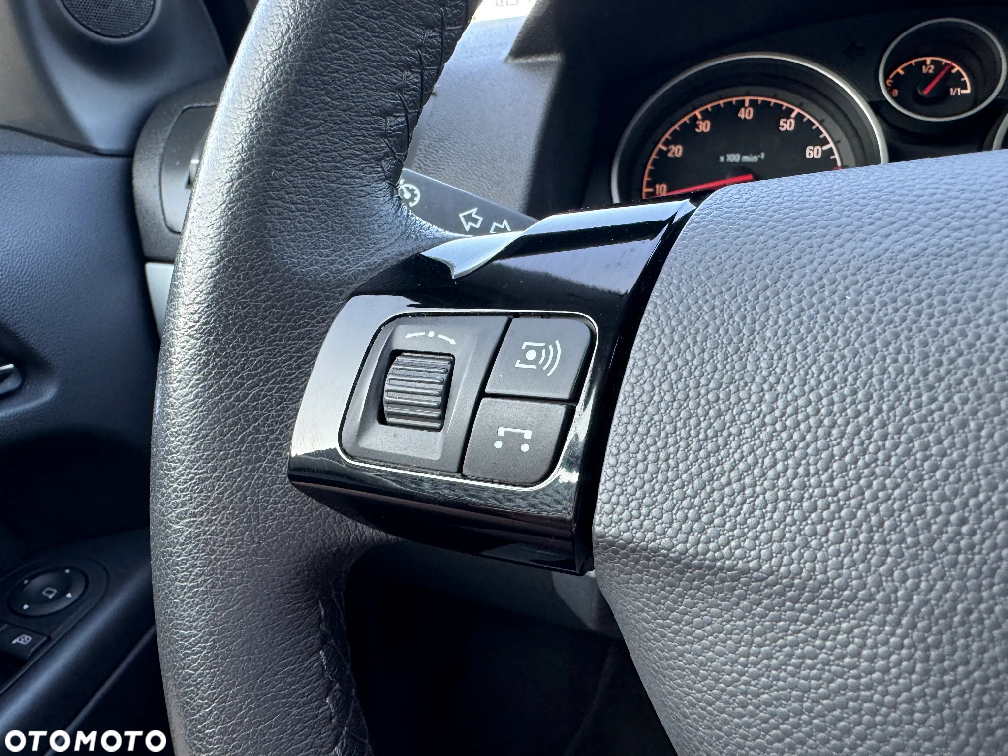 Opel Astra GTC 1.8 Edition 111 Jahre - 21