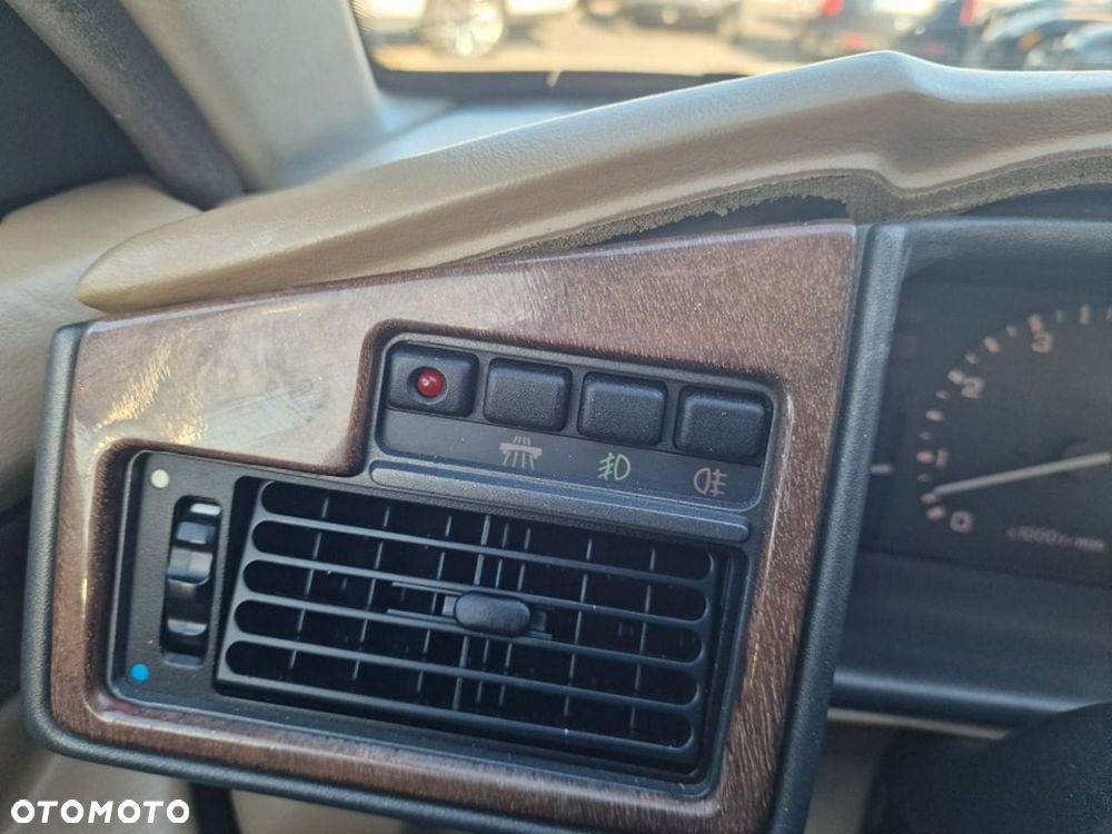 Rover 827 - 13