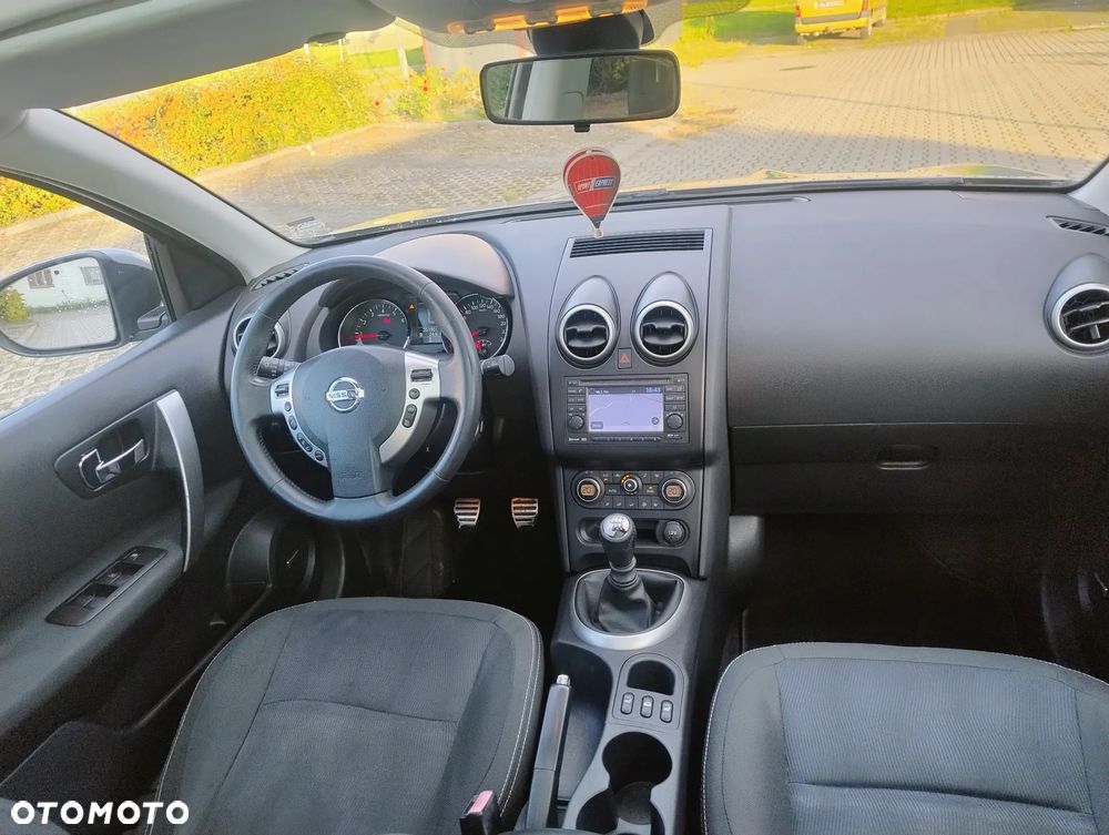 Nissan Qashqai 2.0 tekna - 17