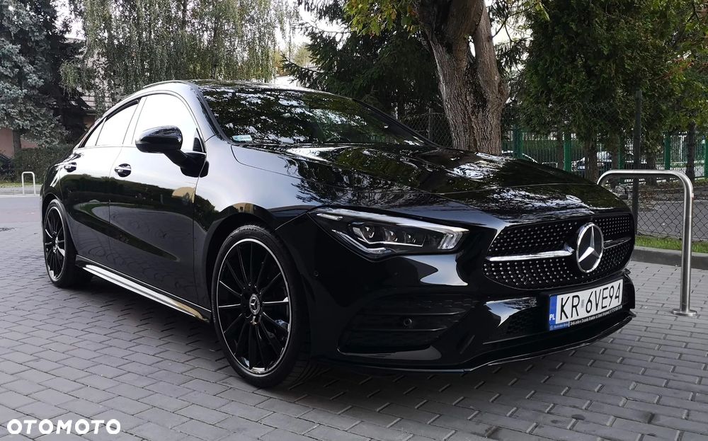 Mercedes-Benz CLA 220 4-Matic AMG Line 7G-DCT - 19