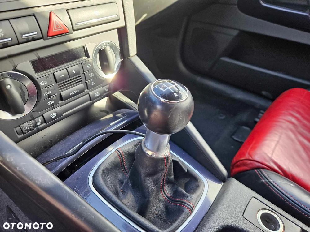 Audi A3 2.0 TDI DPF quattro S line Sportpaket - 12