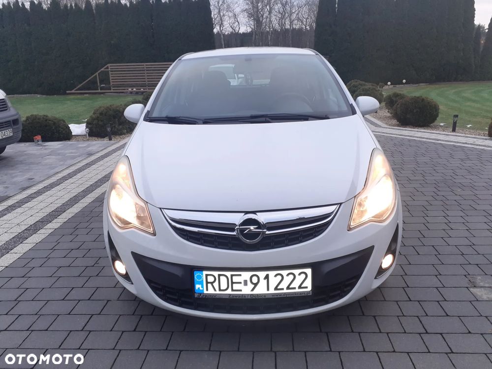 Opel Corsa - 1