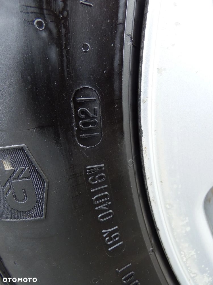 Land Rover Discovery - 20