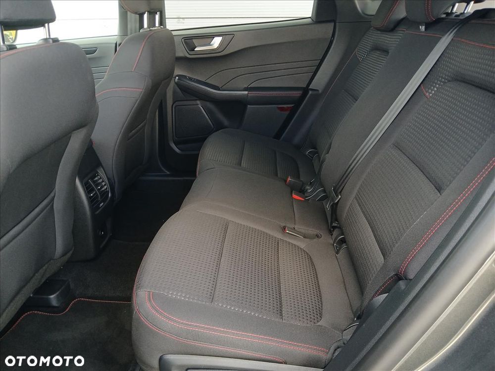 Ford Kuga 2.5 FHEV FWD ST-Line - 9