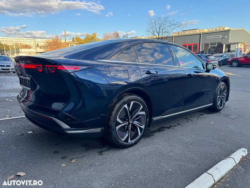 Mazda 6e 68 kW BEV Takumi Plus - 3