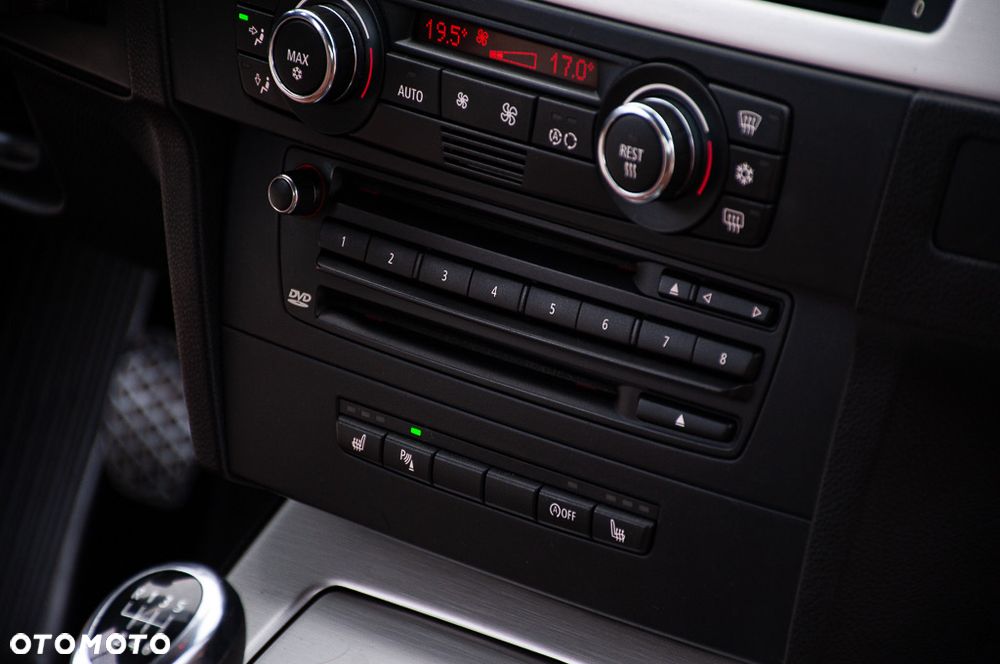 BMW Seria 3 320d - 19